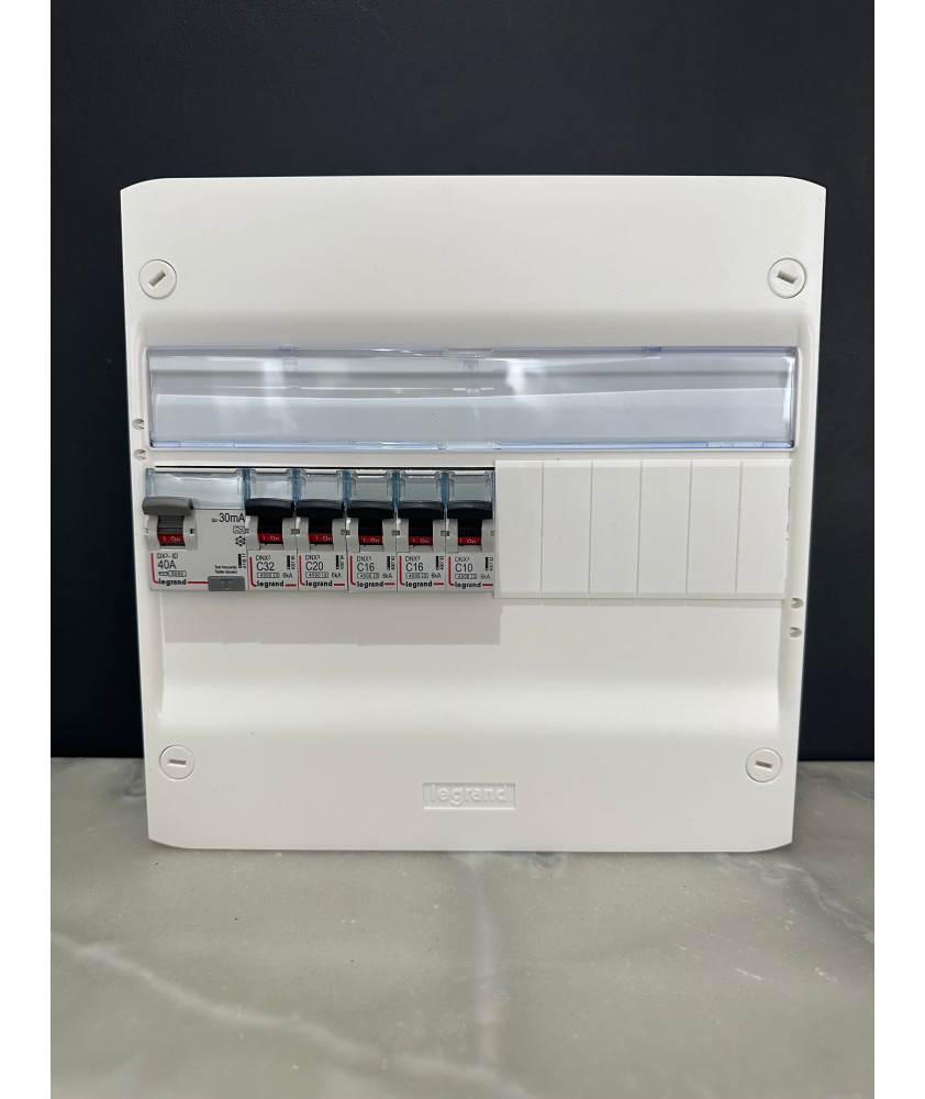 Tableau électrique 1 rangée assemblée par Elec discount avec composant Legrand : ID40A