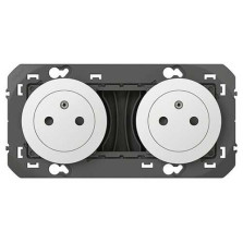 Double prise de courant...